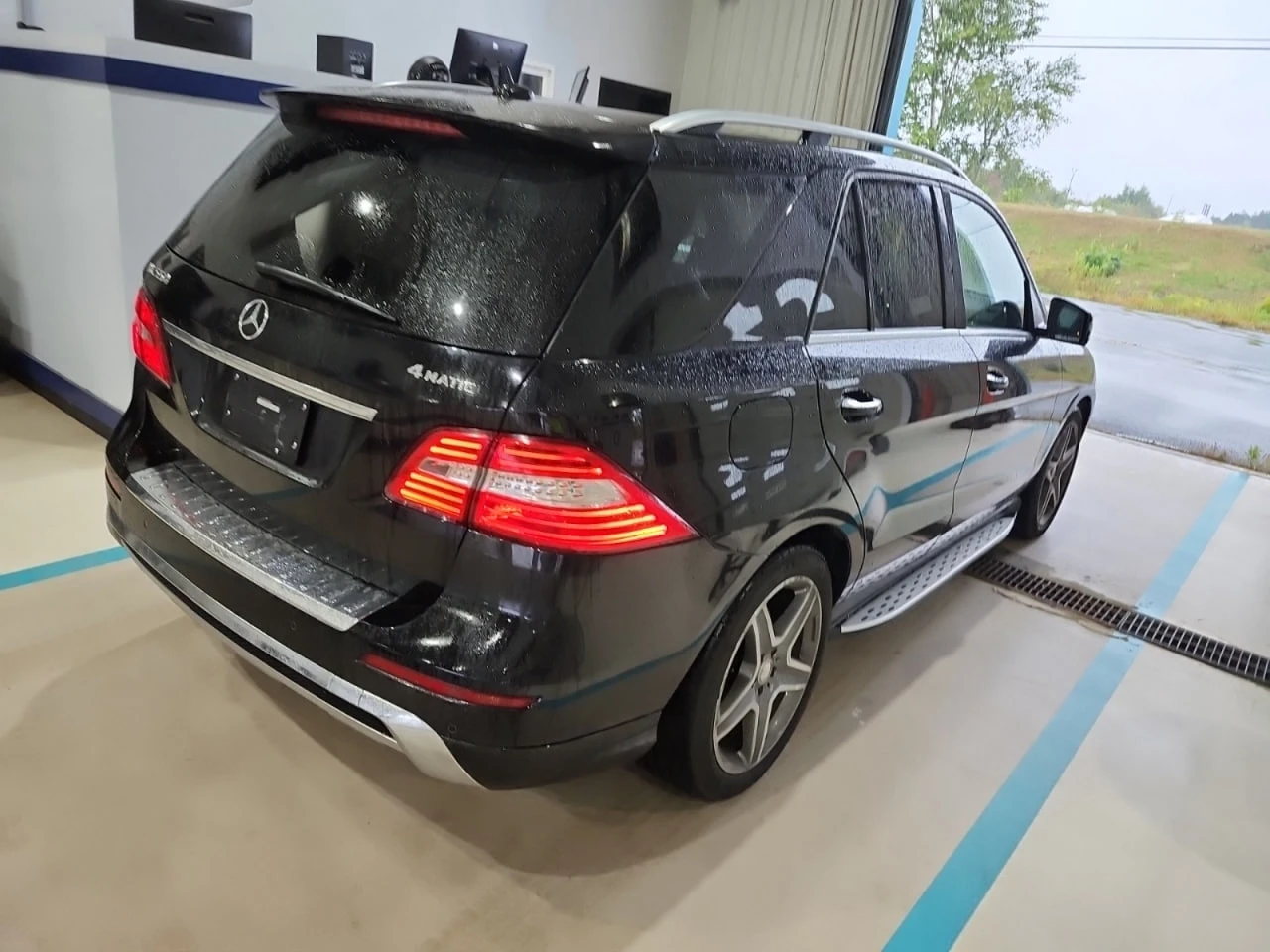 Mercedes-Benz ML 550 AWD * CARFAX * АвтоКредит * Цена до България*  - изображение 3