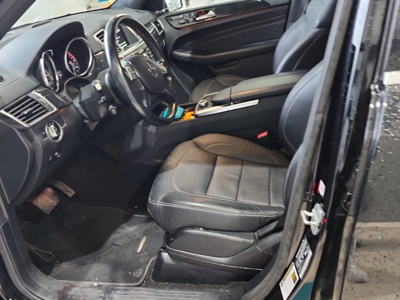 Mercedes-Benz ML 550 AWD * CARFAX * АвтоКредит * Цена до България*  - изображение 6