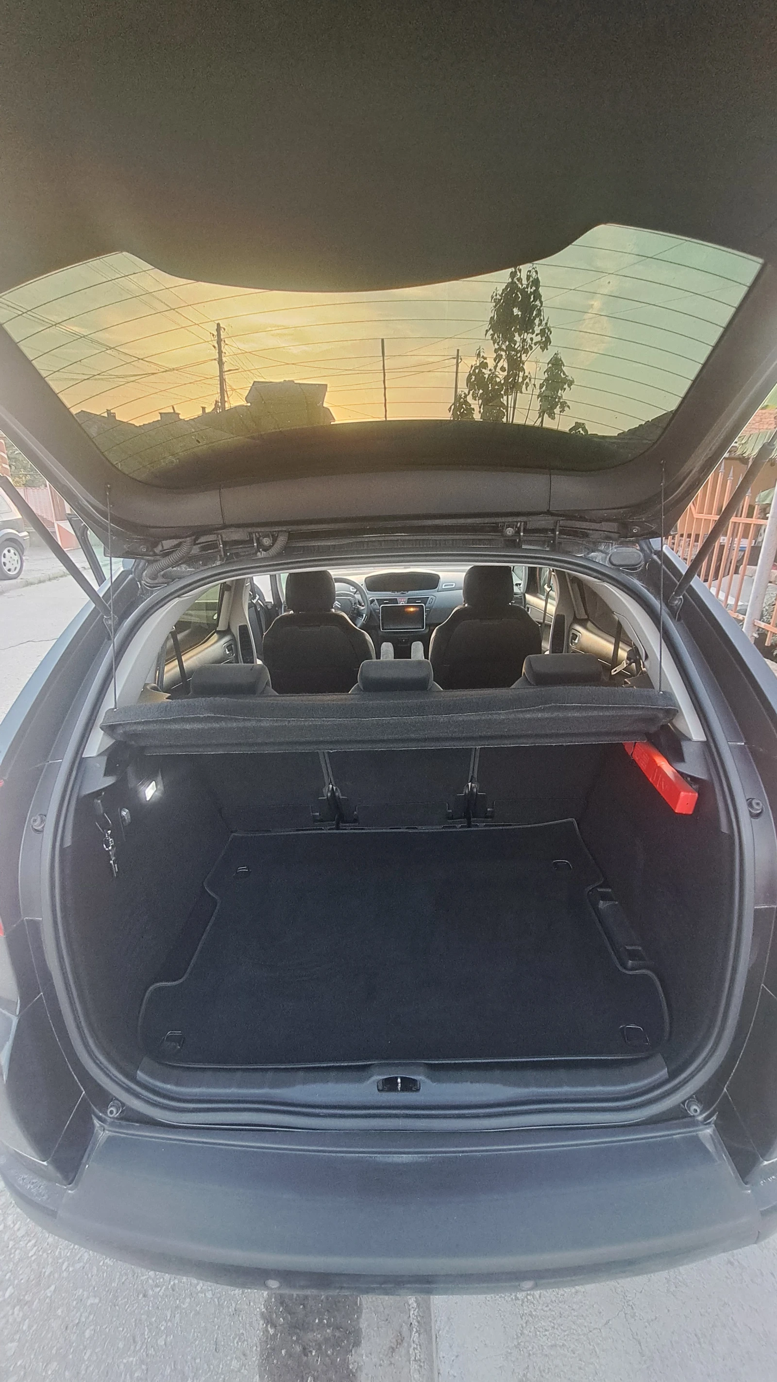 Citroen C4 Picasso | Mobile.bg   9