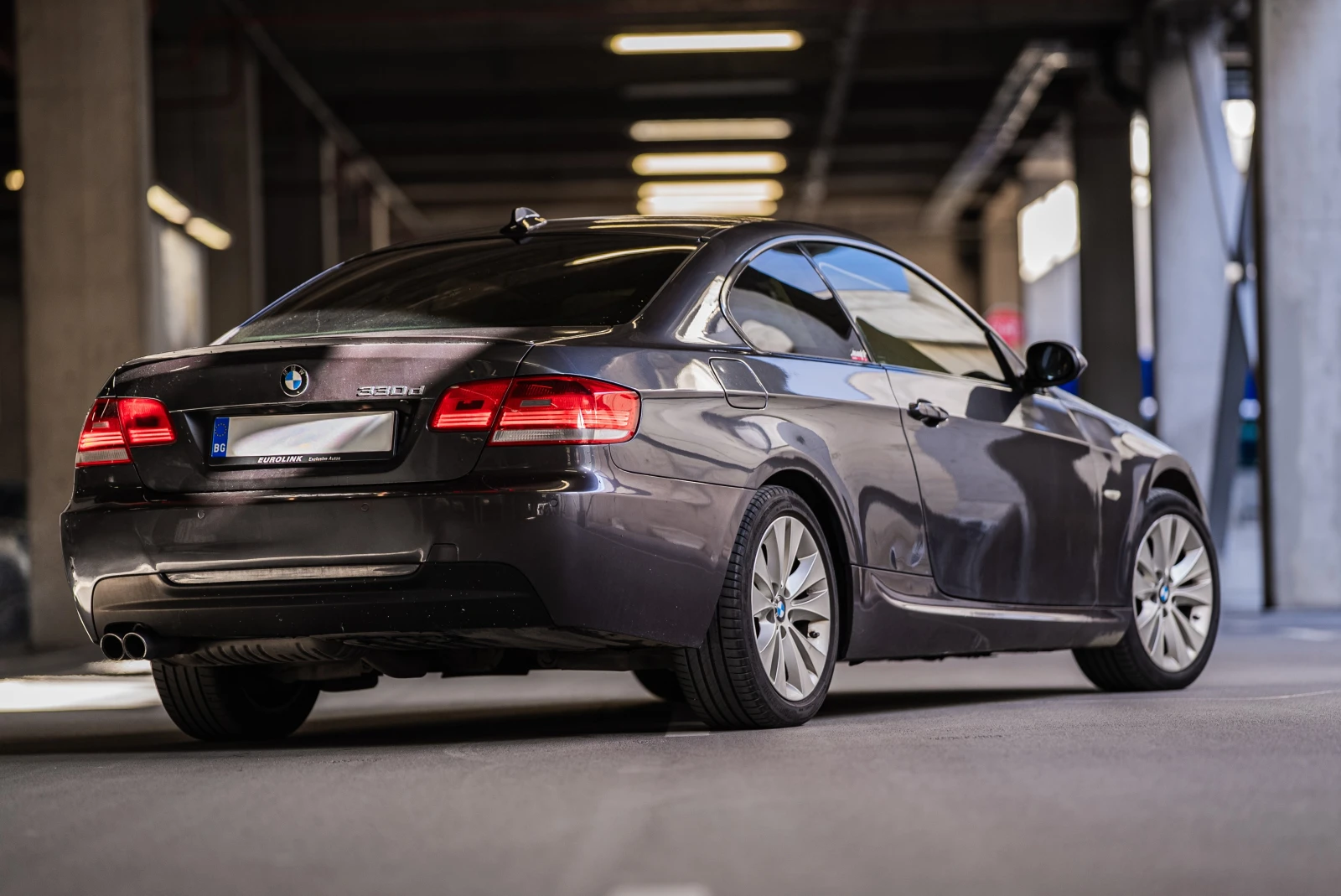 BMW 330, снимка 2 - Автомобили и джипове - 53818819