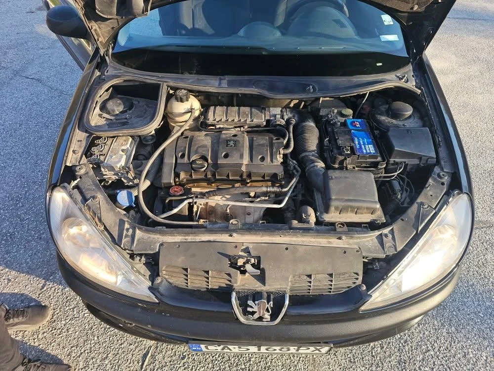 Peugeot 206 1, 6 , снимка 13 - Автомобили и джипове - 53823895