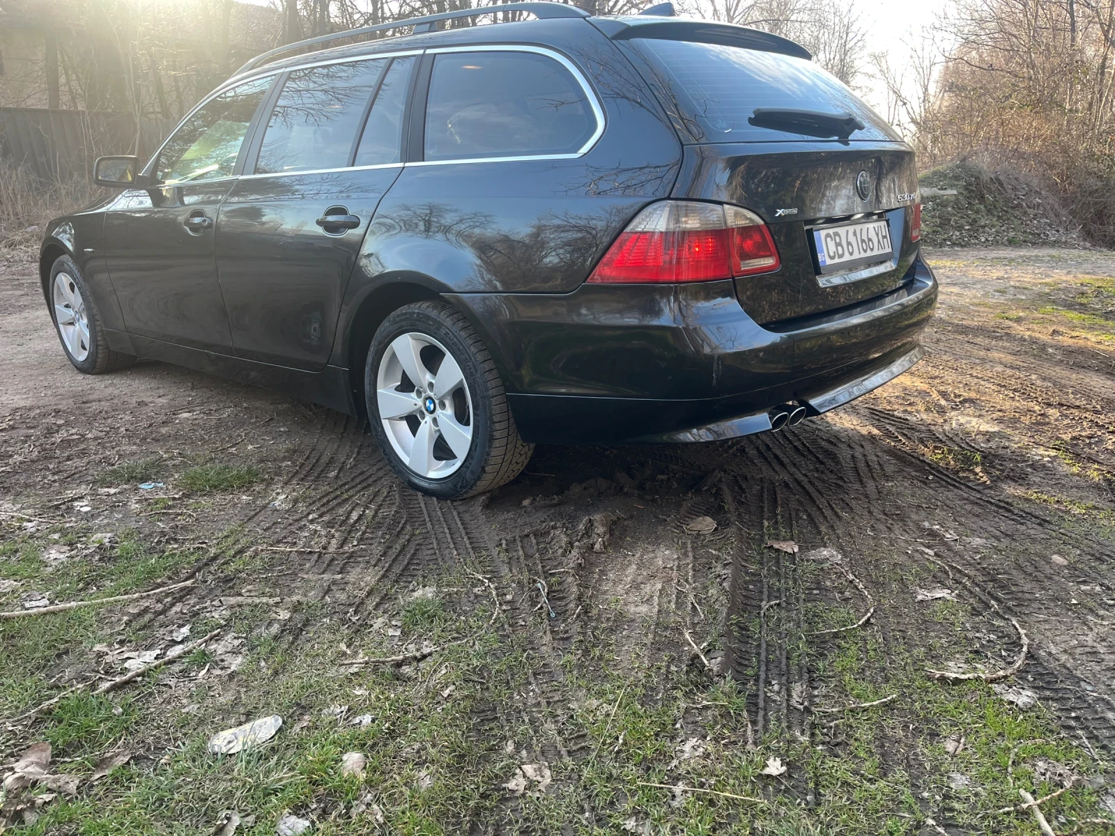 BMW 530 xDrive, снимка 3 - Автомобили и джипове - 53854354