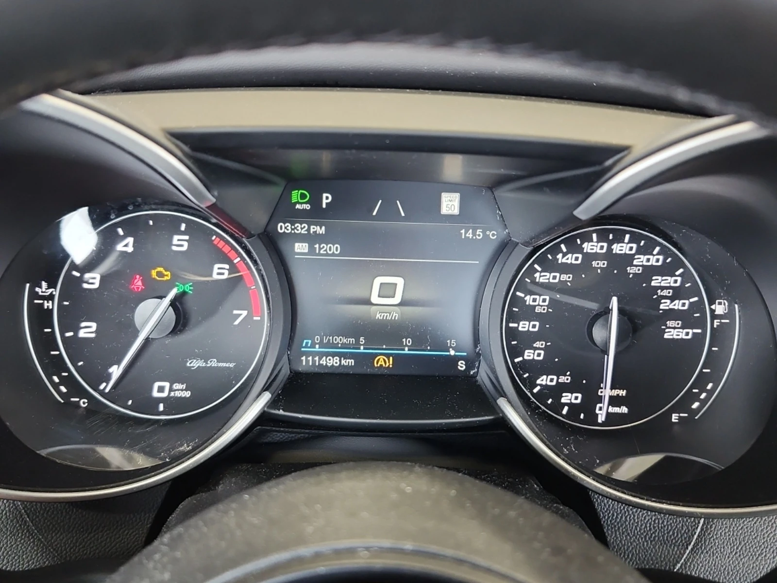 Alfa Romeo Giulia VELOCE AWD, снимка 8 - Автомобили и джипове - 54260458