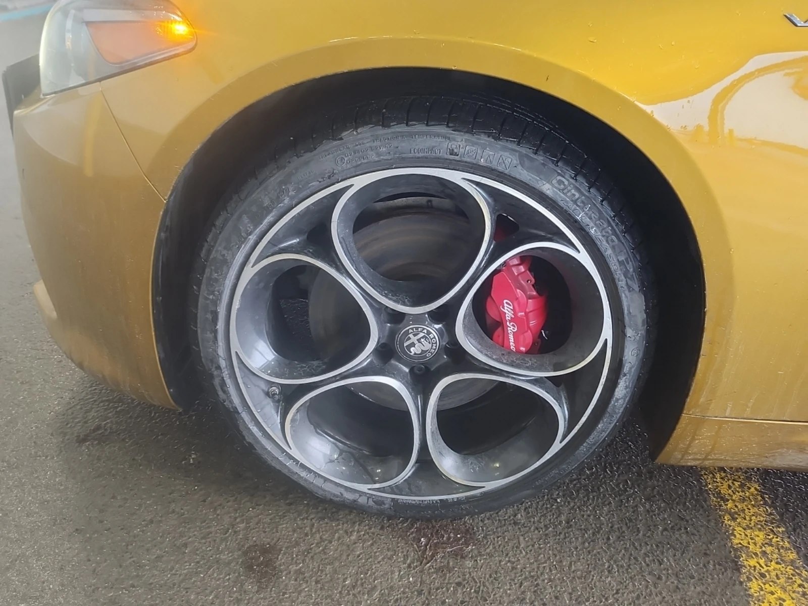 Alfa Romeo Giulia VELOCE AWD, снимка 5 - Автомобили и джипове - 54260458