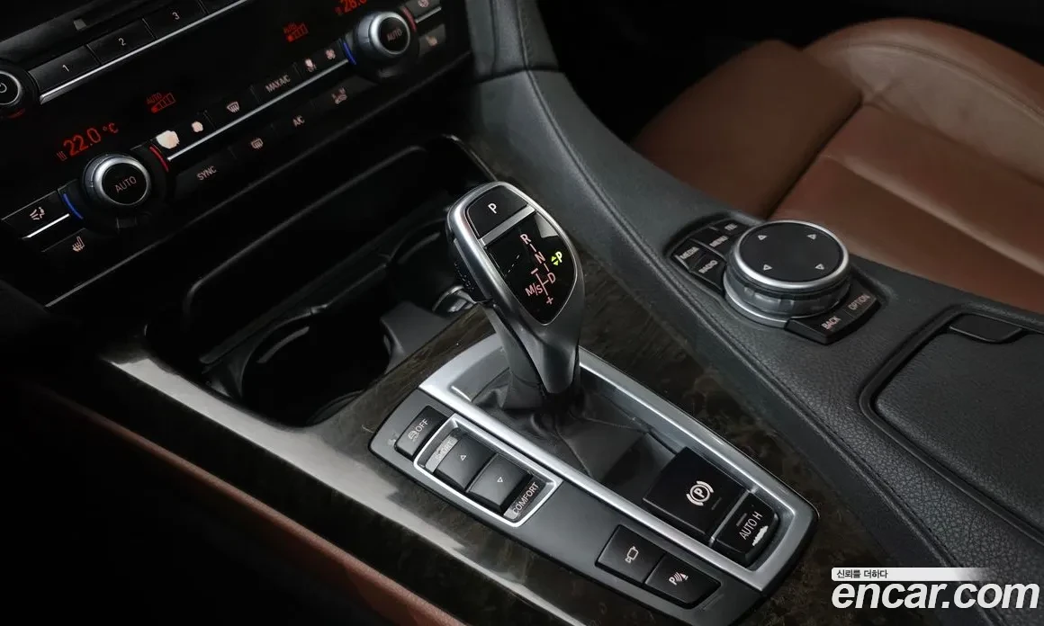 BMW 640 DIGITAL* PANO, снимка 8 - Автомобили и джипове - 54368477