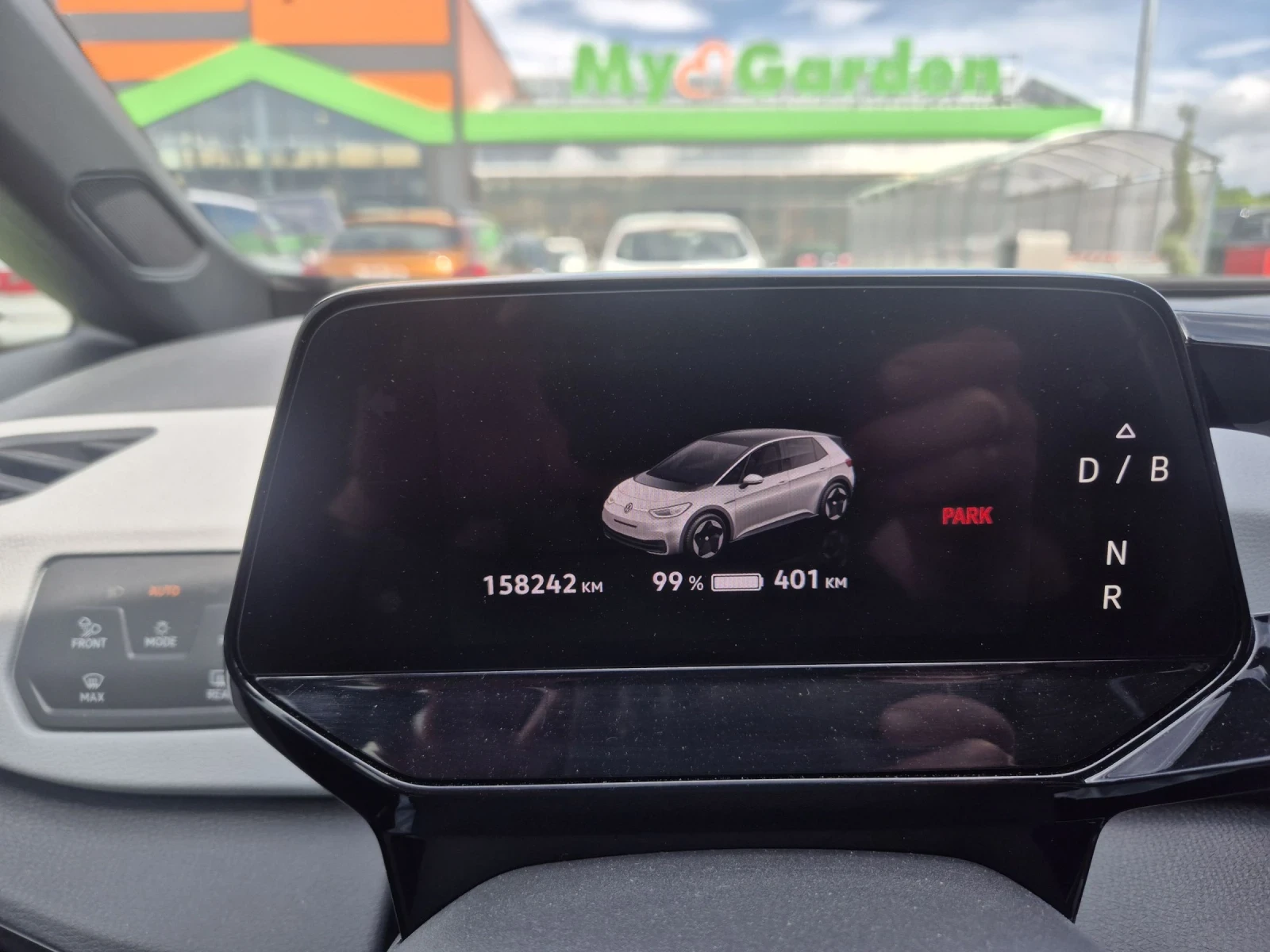 VW ID.3 1ST Edition 58Kw/h SOH 90% Матрикс, Дистроник, снимка 12 - Автомобили и джипове - 54416073