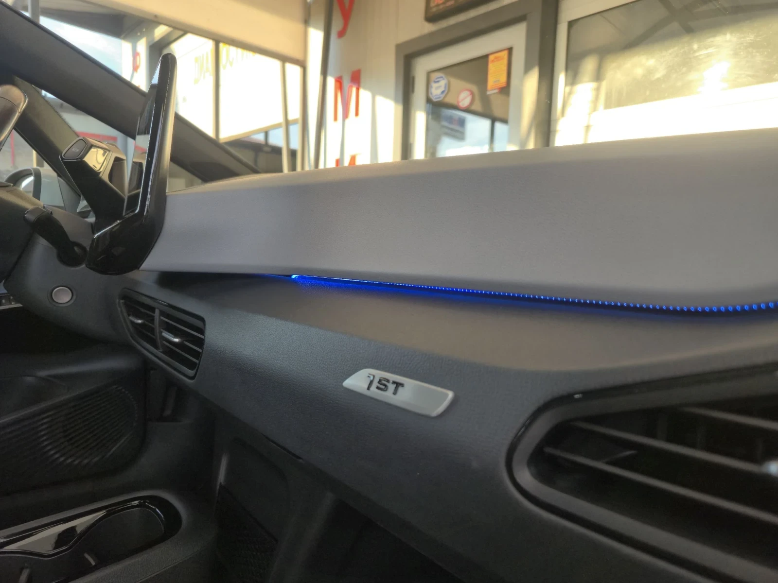 VW ID.3 1ST Edition 58Kw/h SOH 90%, снимка 13 - Автомобили и джипове - 54416073