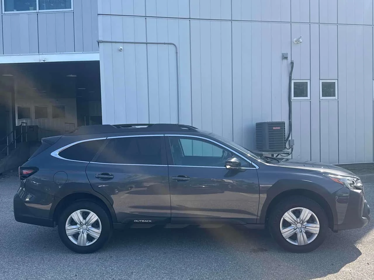 Subaru Outback Convenience| ПОДГРЕВИ| 2 КЛЮЧА| CARFAX| АВТОКРЕДИТ, снимка 5 - Автомобили и джипове - 54607739