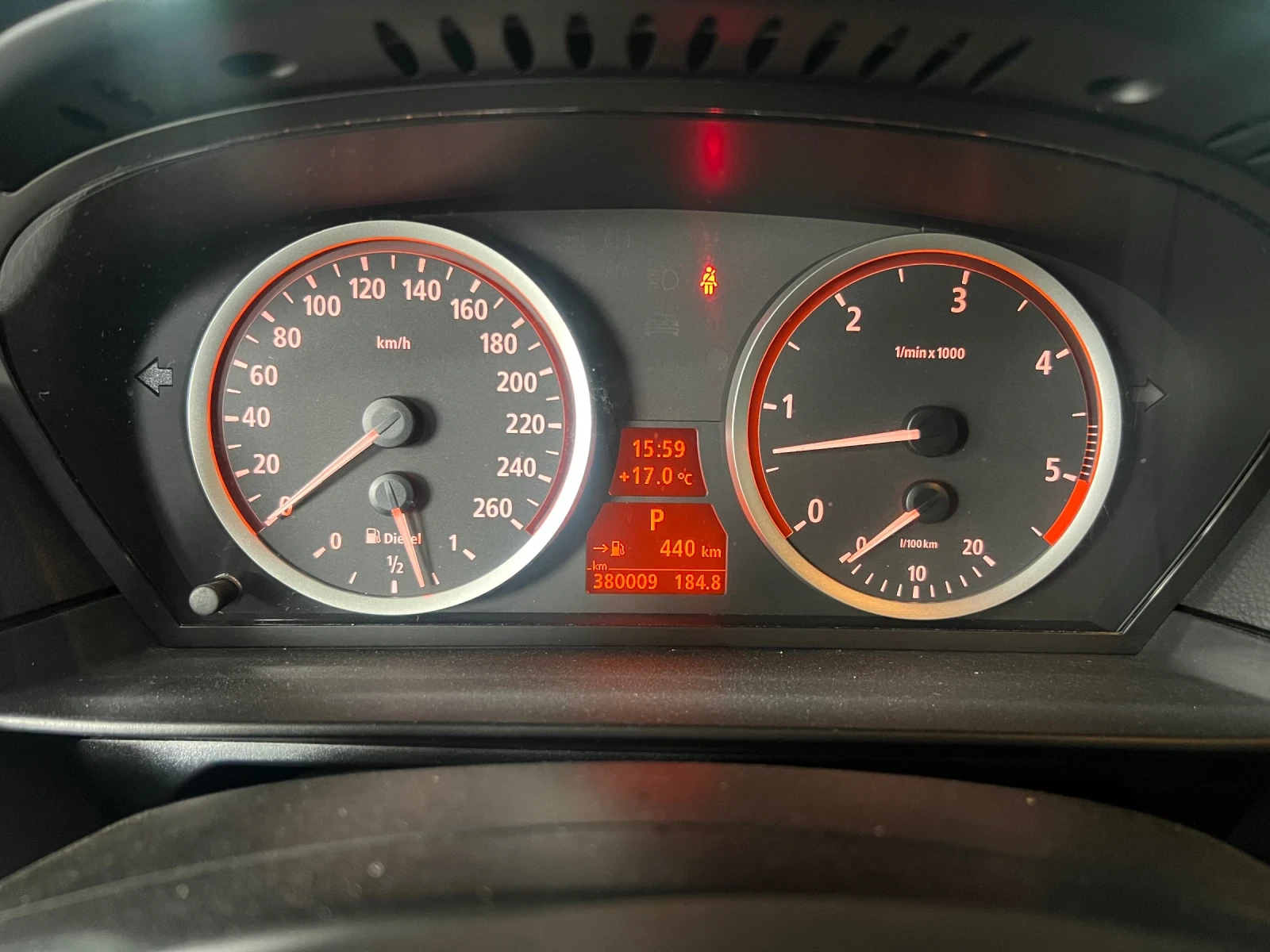 BMW 530, снимка 9 - Автомобили и джипове - 55078414
