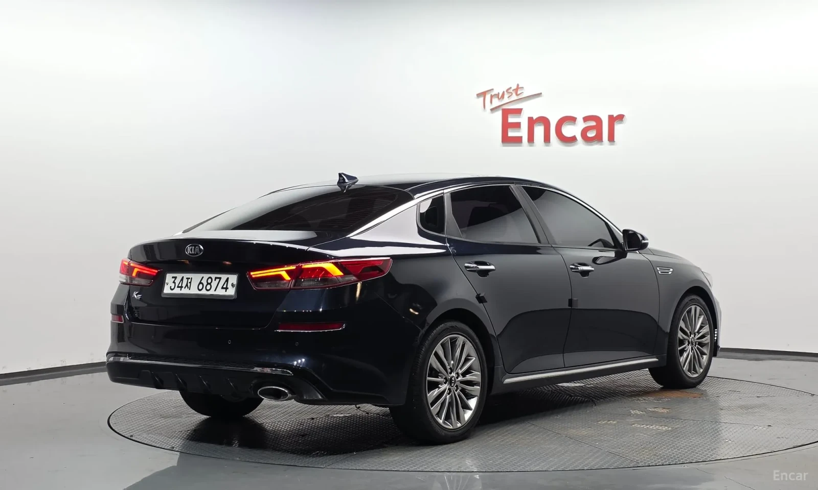 Kia K5 2.0 Бензин\Става на газ\Подгрев и обдухване, снимка 2 - Автомобили и джипове - 55587631