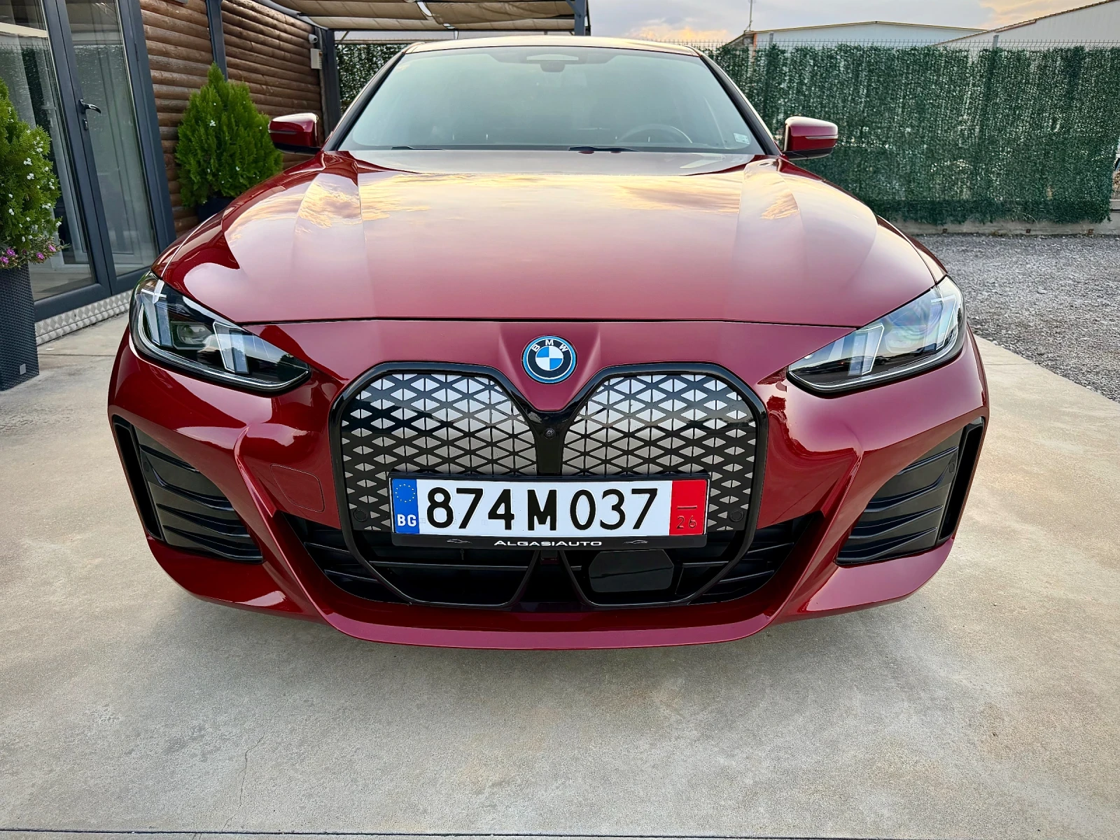 BMW i4 eDrive40* Facelift* M Sport* 360* Head-Up* Laser, снимка 7 - Автомобили и джипове - 55905716