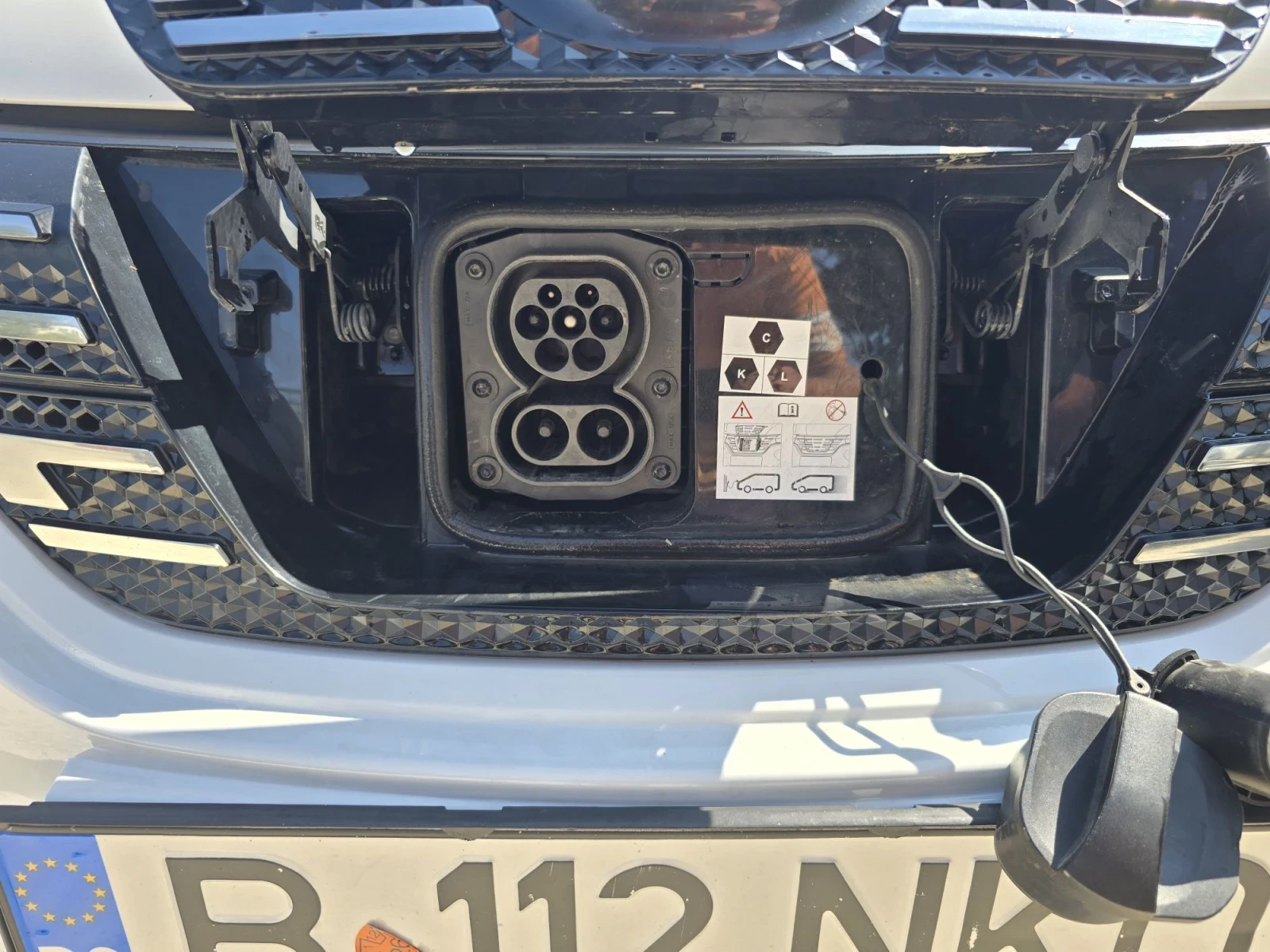 Dacia Spring Comfort Plus 45CCS Гаранция Лизинг, снимка 14 - Автомобили и джипове - 55920721