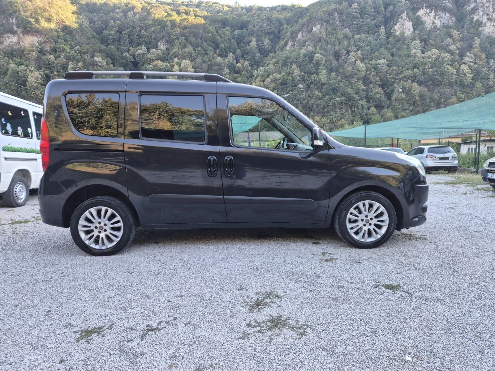 Fiat Doblo 7 места 2.0 дизел 136к.с, снимка 3 - Автомобили и джипове - 56125969