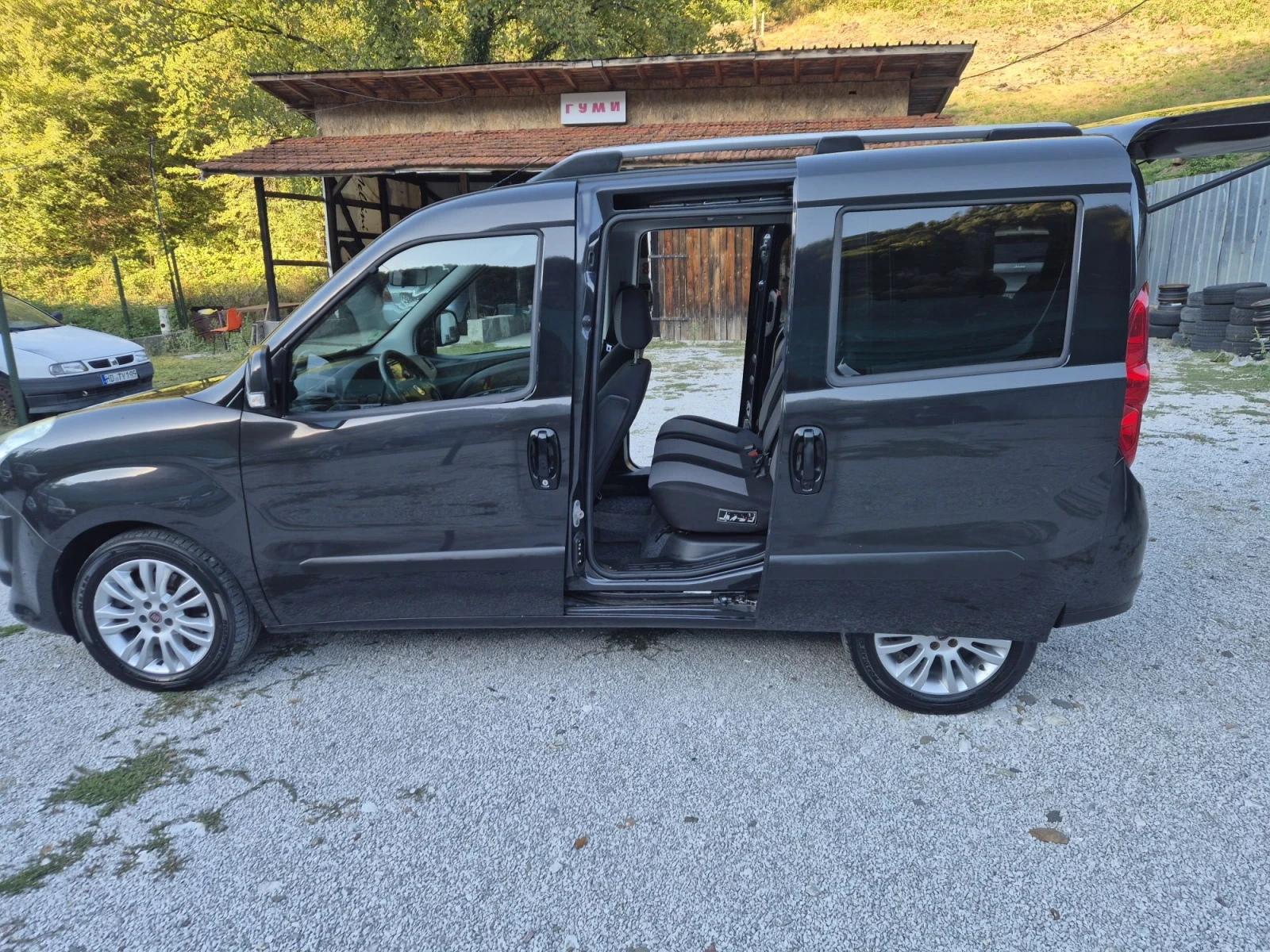 Fiat Doblo 7 места 2.0 дизел 136к.с, снимка 9 - Автомобили и джипове - 56125969