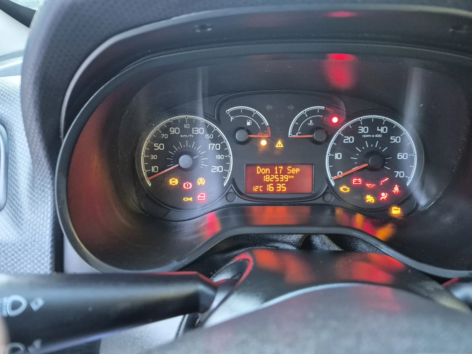 Fiat Doblo 7 места 2.0 дизел 136к.с, снимка 14 - Автомобили и джипове - 56125969