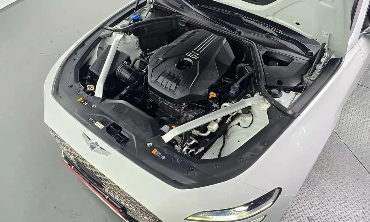 Genesis G70 2.0T * Обдухване * Панорама * 360 Камера * , снимка 6 - Автомобили и джипове - 56248908