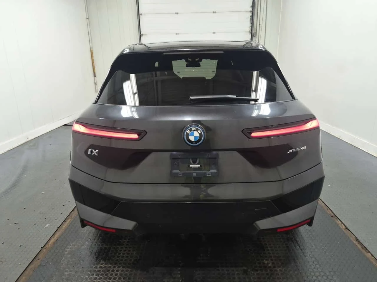 BMW iX  Xdrive40 * ���������� ��� ������������ ������*  | Mobile.bg � ����������� 17