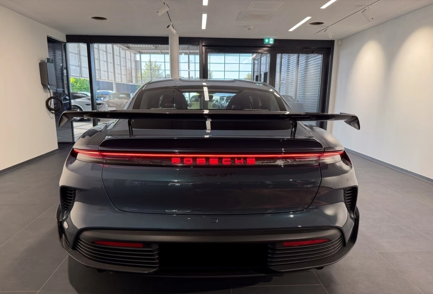 Porsche Taycan TURBO GT WEISSACH-PAKET KERAMIK CARBON BOSE | Mobile.bg � ����������� 4