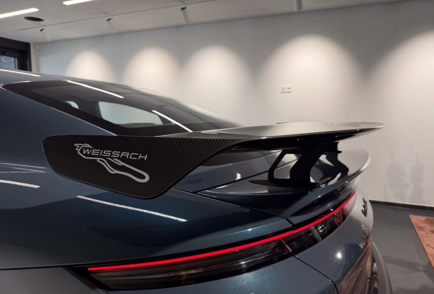 Porsche Taycan TURBO GT WEISSACH-PAKET KERAMIK CARBON BOSE | Mobile.bg � ����������� 8