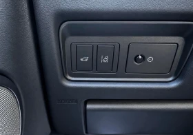 Land Rover Range Rover Evoque 2.0D | 4x4| Dynamic| Shadow line | ЛИЗИНГ | БАРТЕР, снимка 15
