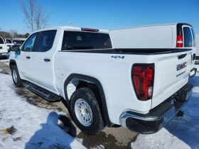 Gmc Sierra * PRO CREW CAB SHORT BED * CARFAX *  - 32000 € / 62586.56 лв. - 33247664 4