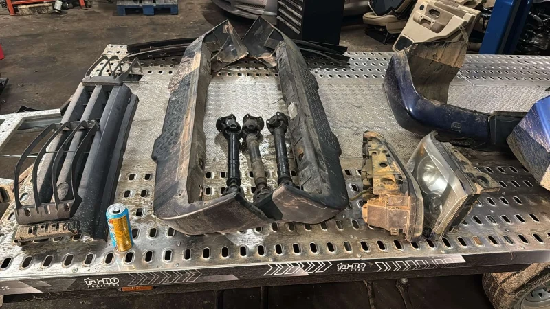 Land Rover Discovery 2.5 Тд5, снимка 5 - Автомобили и джипове - 51908833