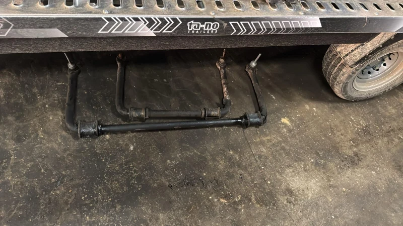 Land Rover Discovery 2.5 Тд5, снимка 6 - Автомобили и джипове - 51908833