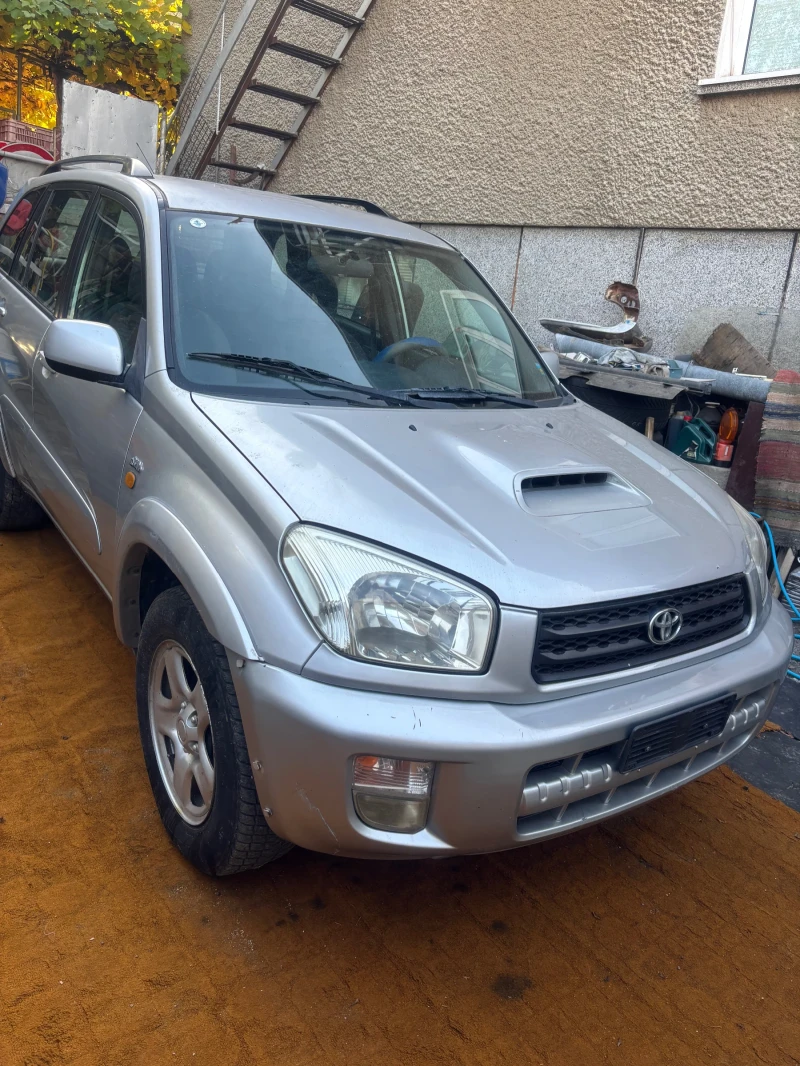 Toyota Rav4, снимка 2 - Автомобили и джипове - 51006081