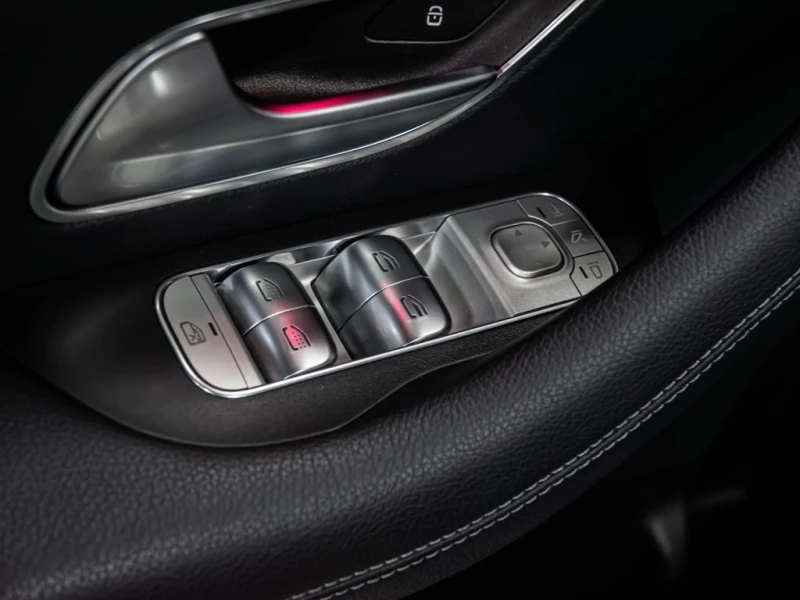 Mercedes-Benz GLS * 450 4MATIC AMG PKG 7 PASSENGER BLIND SPOTS HUD *, снимка 14 - Автомобили и джипове - 52959743