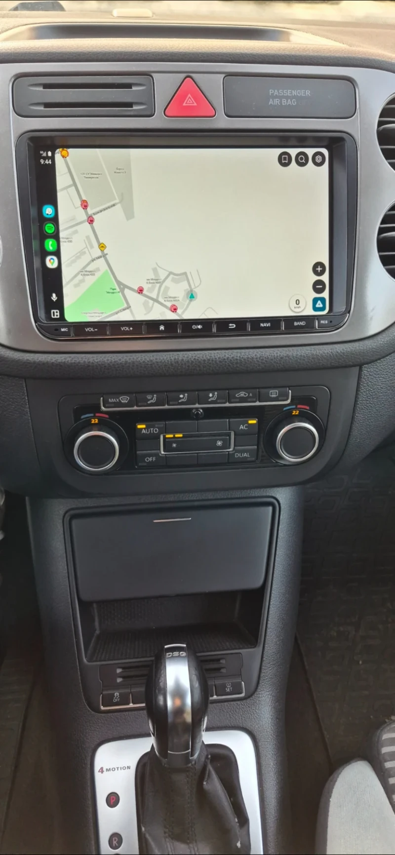 VW Tiguan, снимка 11 - Автомобили и джипове - 53008654