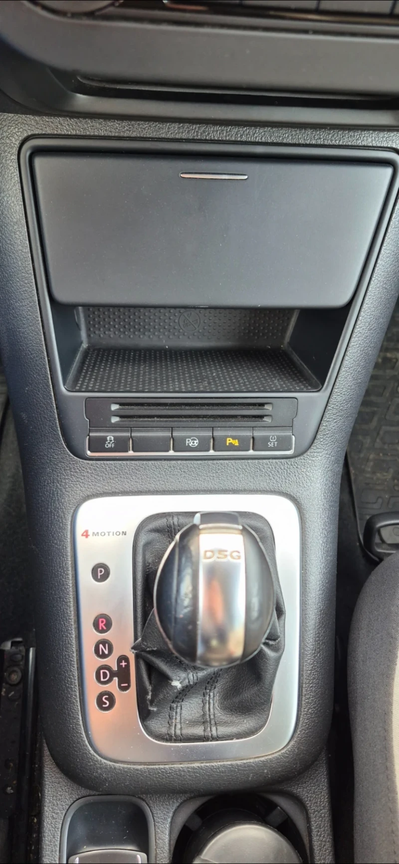 VW Tiguan, снимка 9 - Автомобили и джипове - 53008654