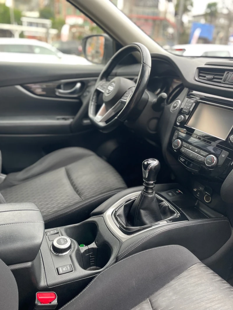 Nissan X-trail, снимка 7 - Автомобили и джипове - 53136326