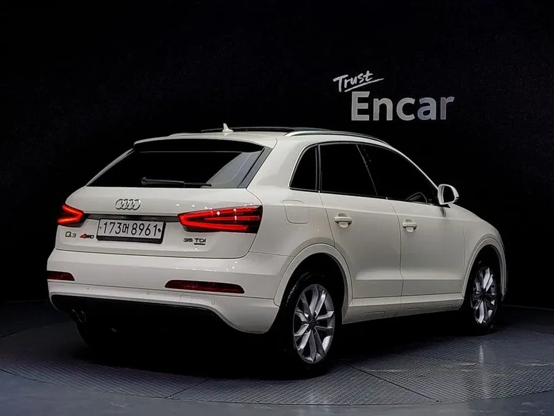 Audi Q3 2.0 TDI Quattro, снимка 2 - Автомобили и джипове - 55128651
