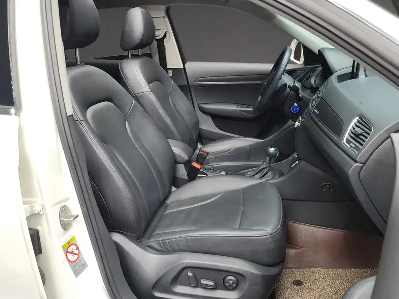 Audi Q3 2.0 TDI Quattro, снимка 11 - Автомобили и джипове - 55128651