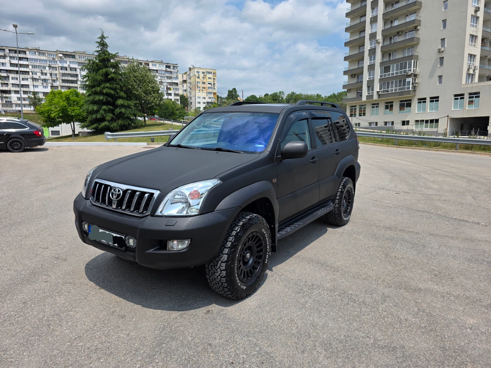 Toyota Land cruiser 3.0d4d, снимка 3 - Автомобили и джипове - 54240829