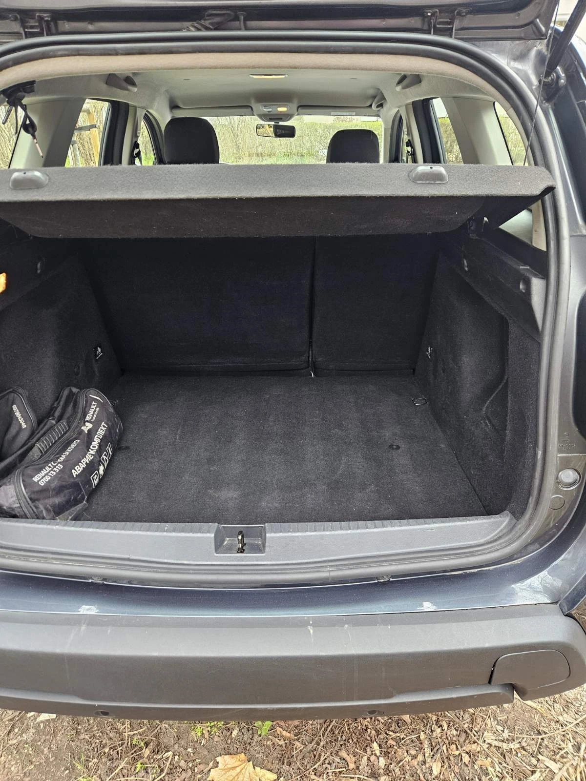 Dacia Duster 1.0, снимка 6 - Автомобили и джипове - 54359506