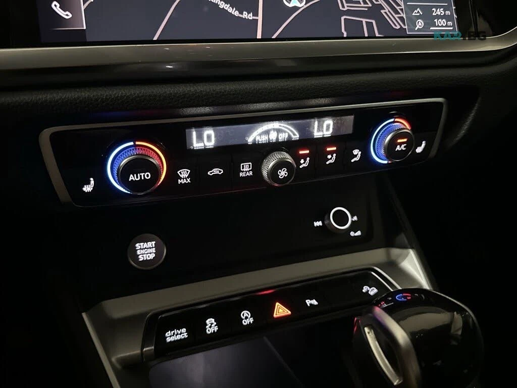 Audi Q3 QUATTRO* PROGRESIV* S-LINE* АвтоКредит(ЦЕНА ДО БГ), снимка 14 - Автомобили и джипове - 54764557