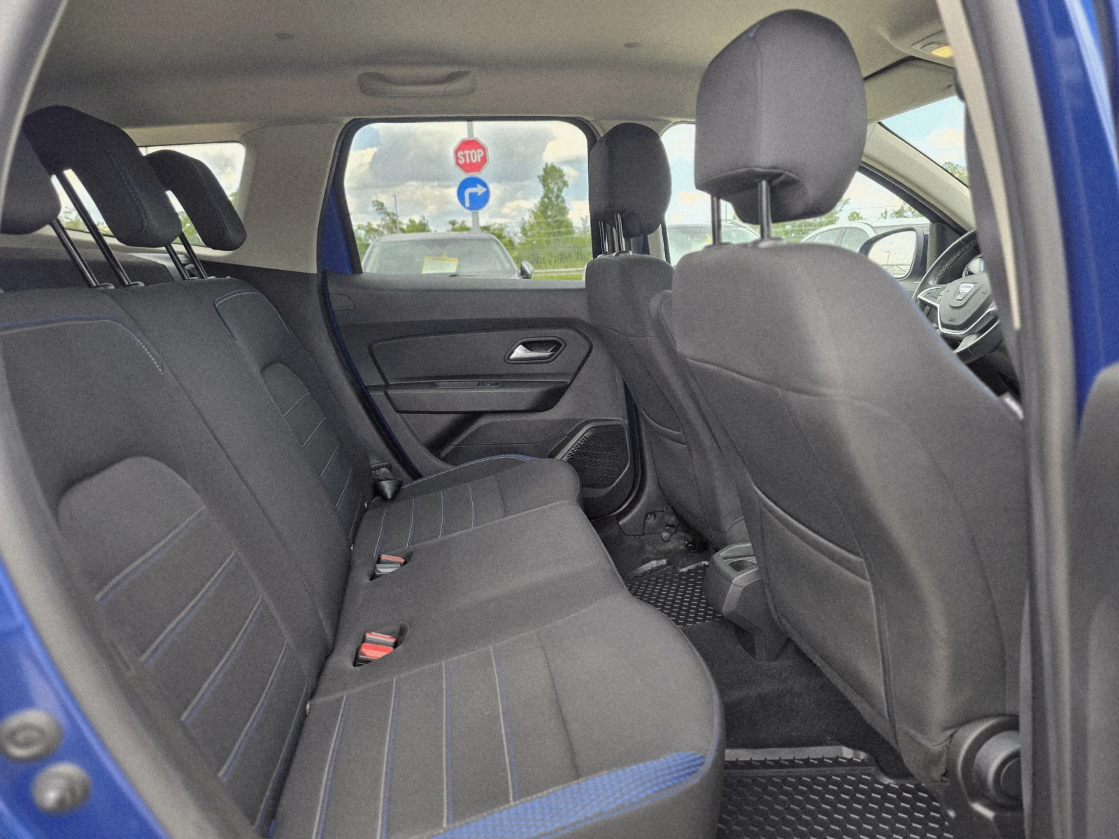 Dacia Duster TCe 100к.с. LPG, снимка 15 - Автомобили и джипове - 54970024