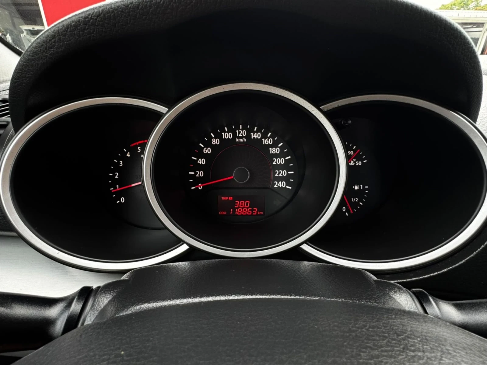 Kia Sorento 2.2 CRDi, 4Х4, 119000км, снимка 13 - Автомобили и джипове - 55042631