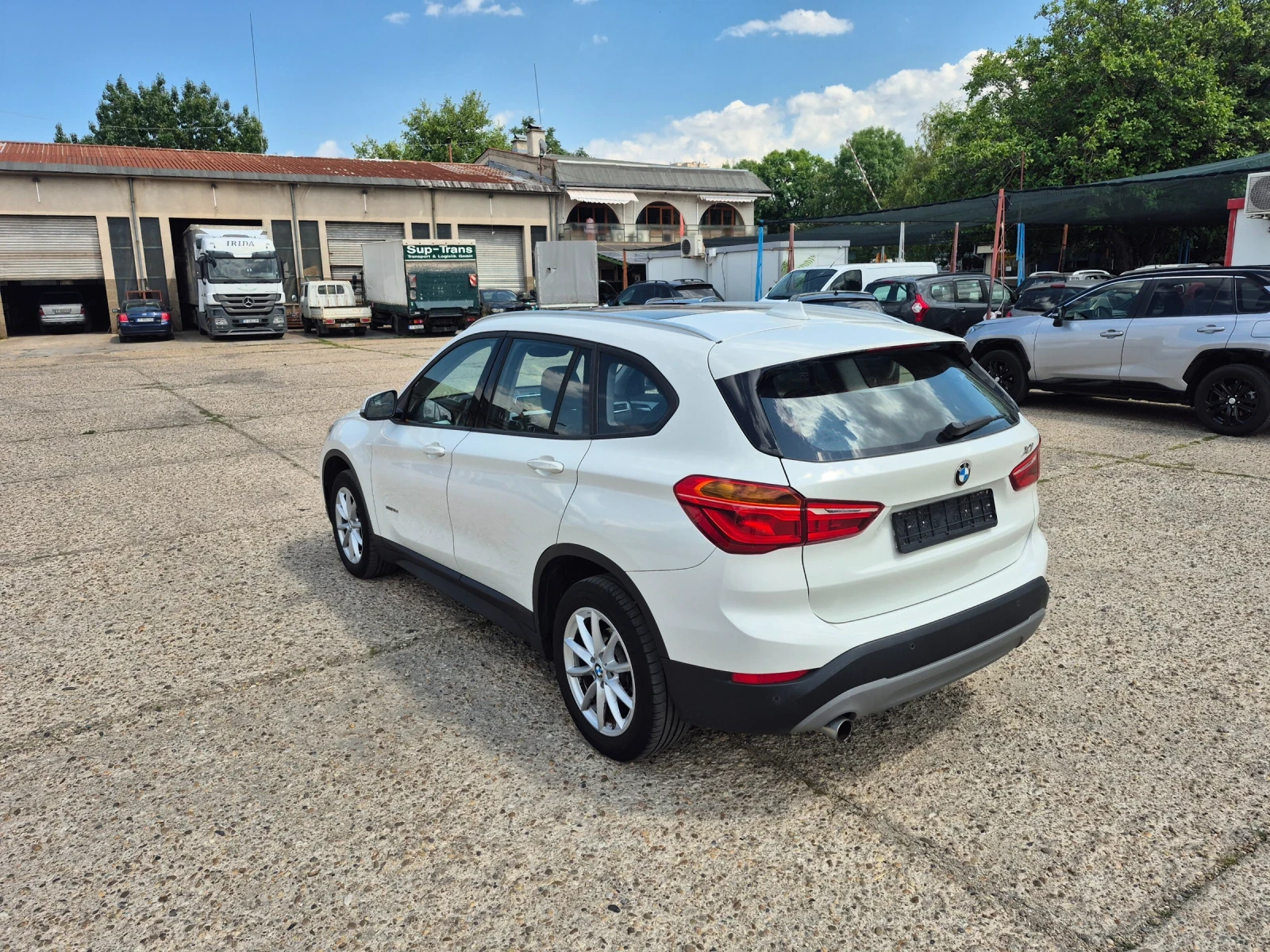 BMW X1 2016 г Автоматик   S  DRIVE, снимка 4 - Автомобили и джипове - 55445017