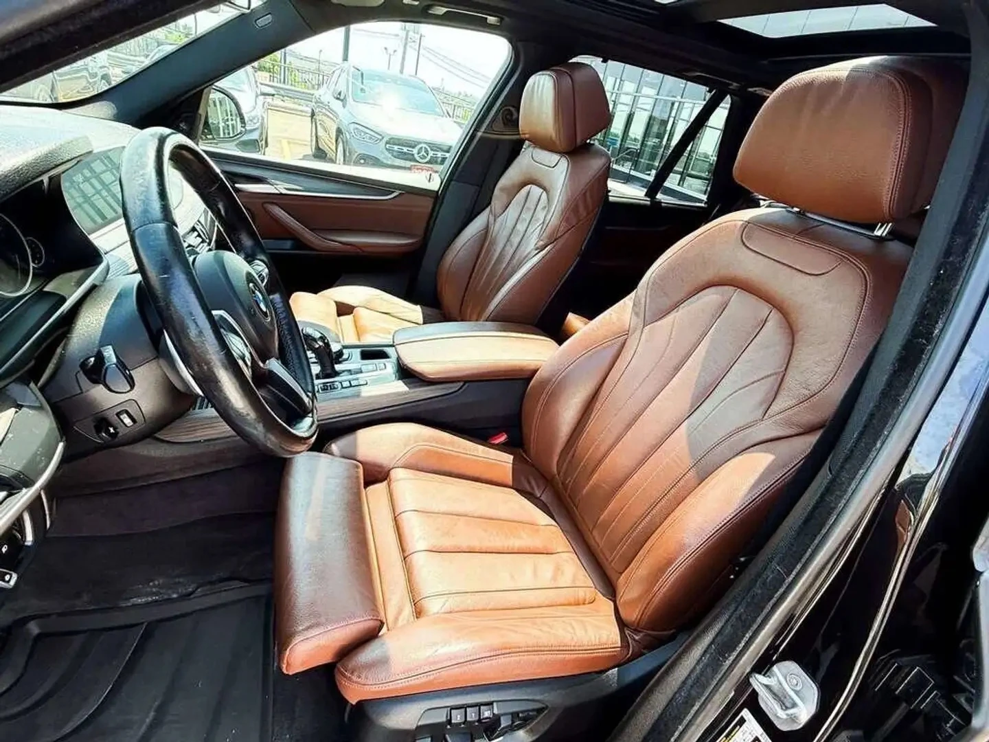 BMW X5 xDrive50i, снимка 6 - Автомобили и джипове - 55832282