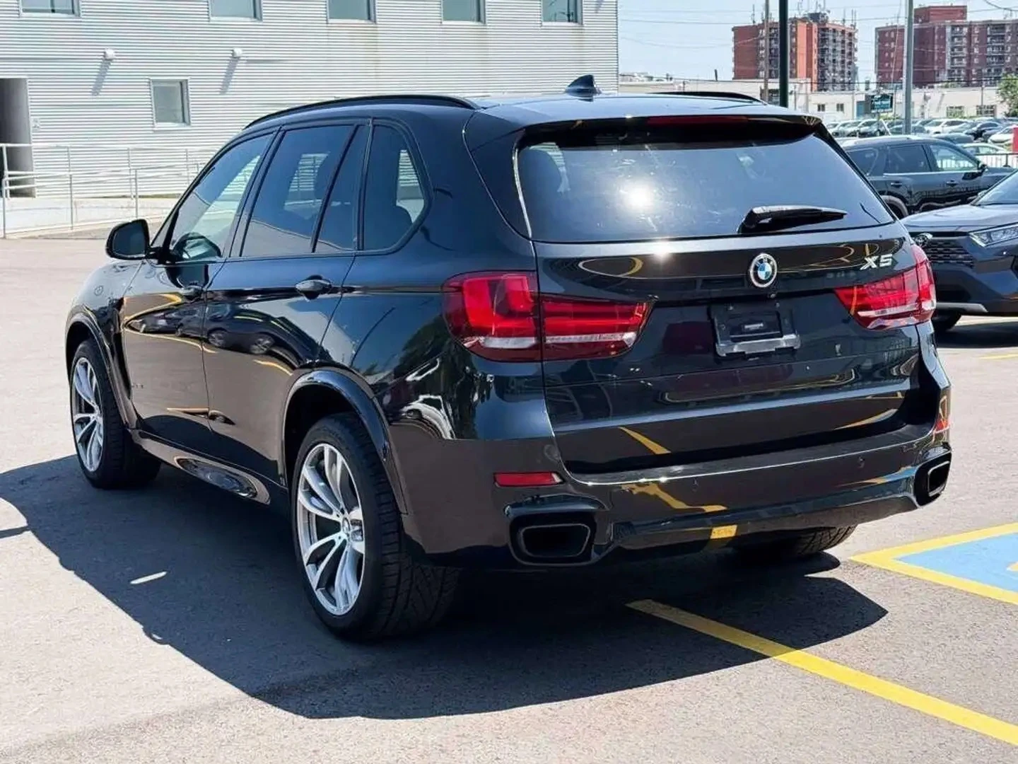 BMW X5 xDrive50i, снимка 4 - Автомобили и джипове - 55832282