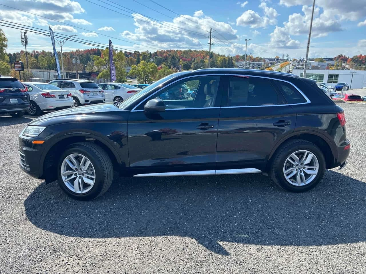Audi Q5 * Komfort * CARFAX * ФИНАНСИРАНЕ * , снимка 2 - Автомобили и джипове - 56362280