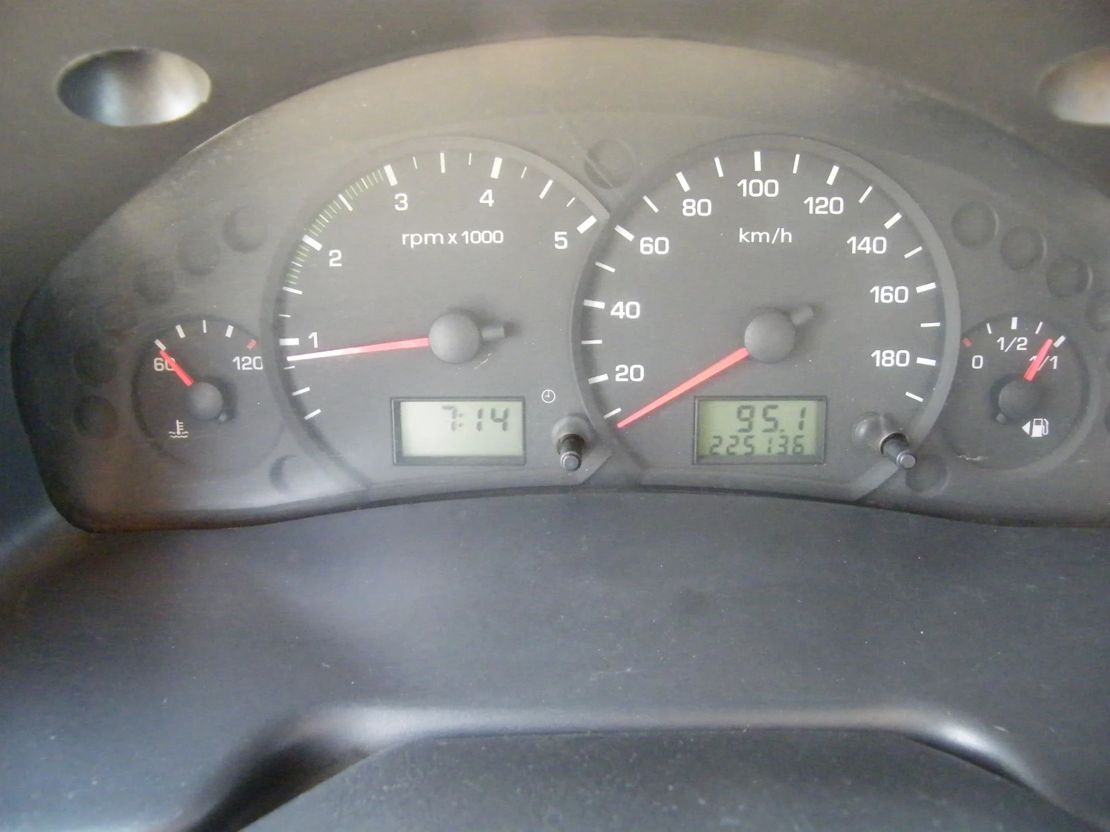 Ford Transit 2.4TDCI 137kc 6ск. 4.20cm KLIMA - изображение 10