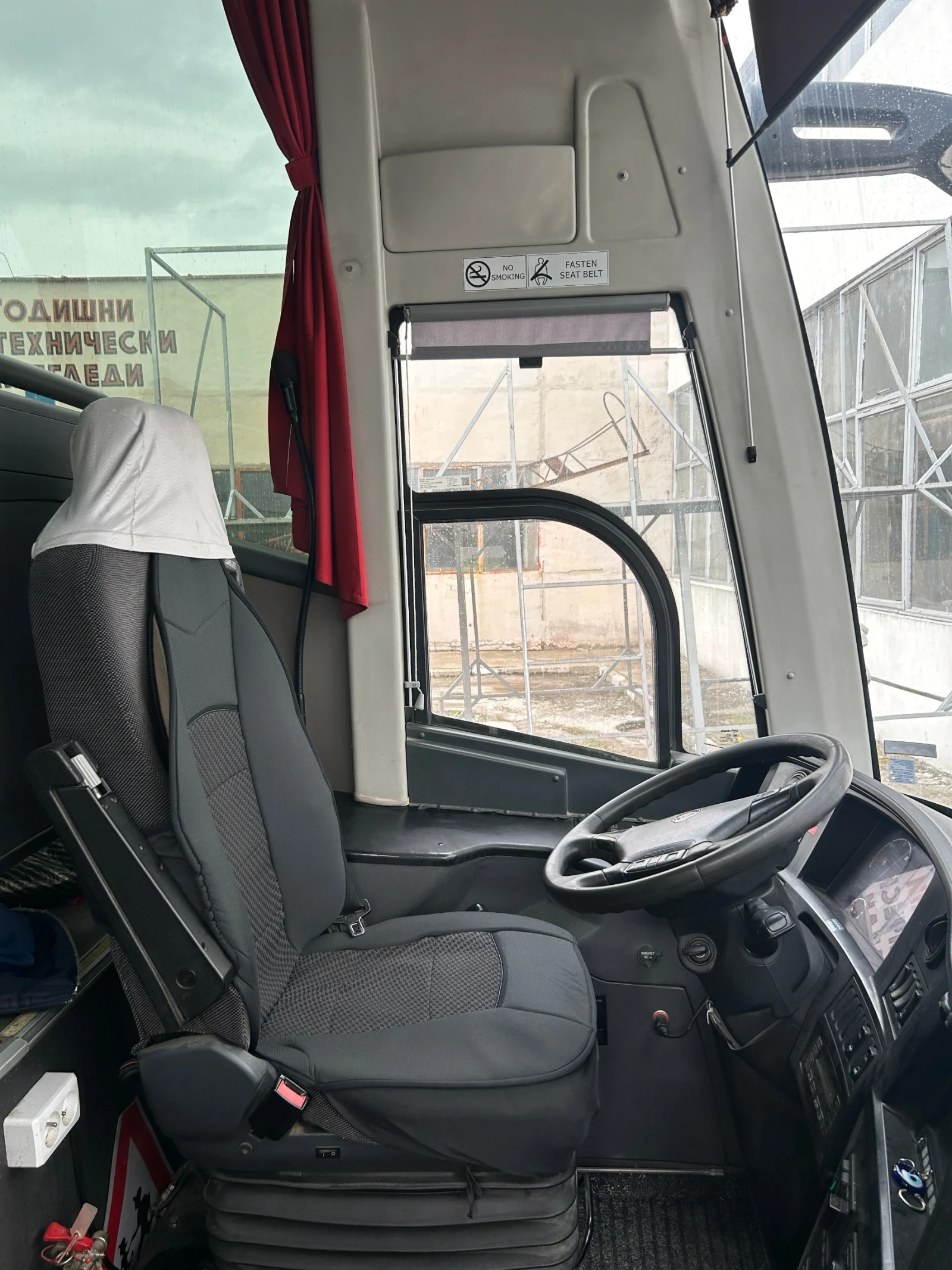 Scania Touring, снимка 3 - Бусове и автобуси - 54711790