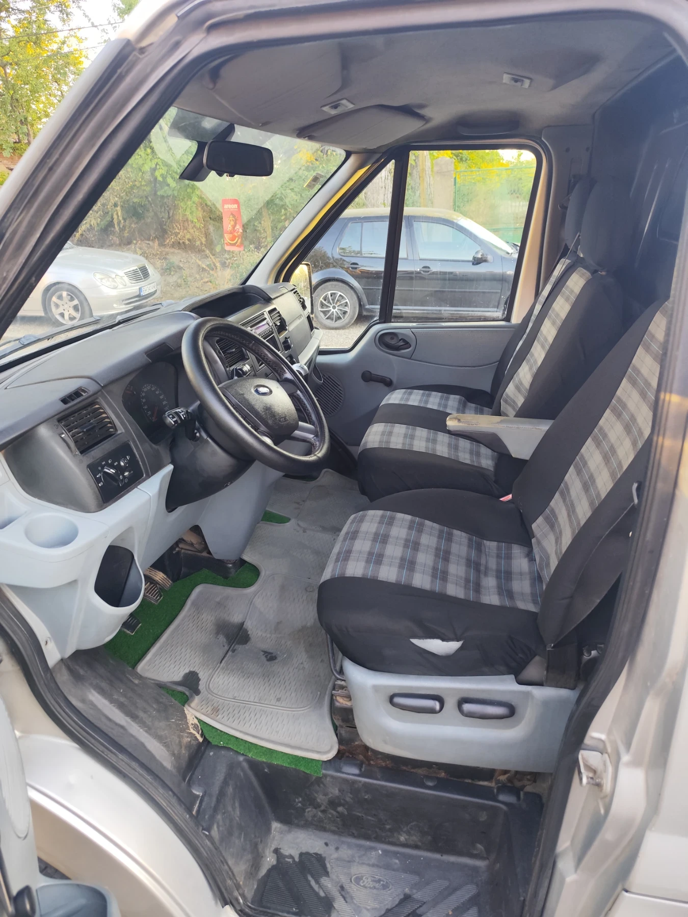 Ford Transit 2100, снимка 11 - Бусове и автобуси - 55956968