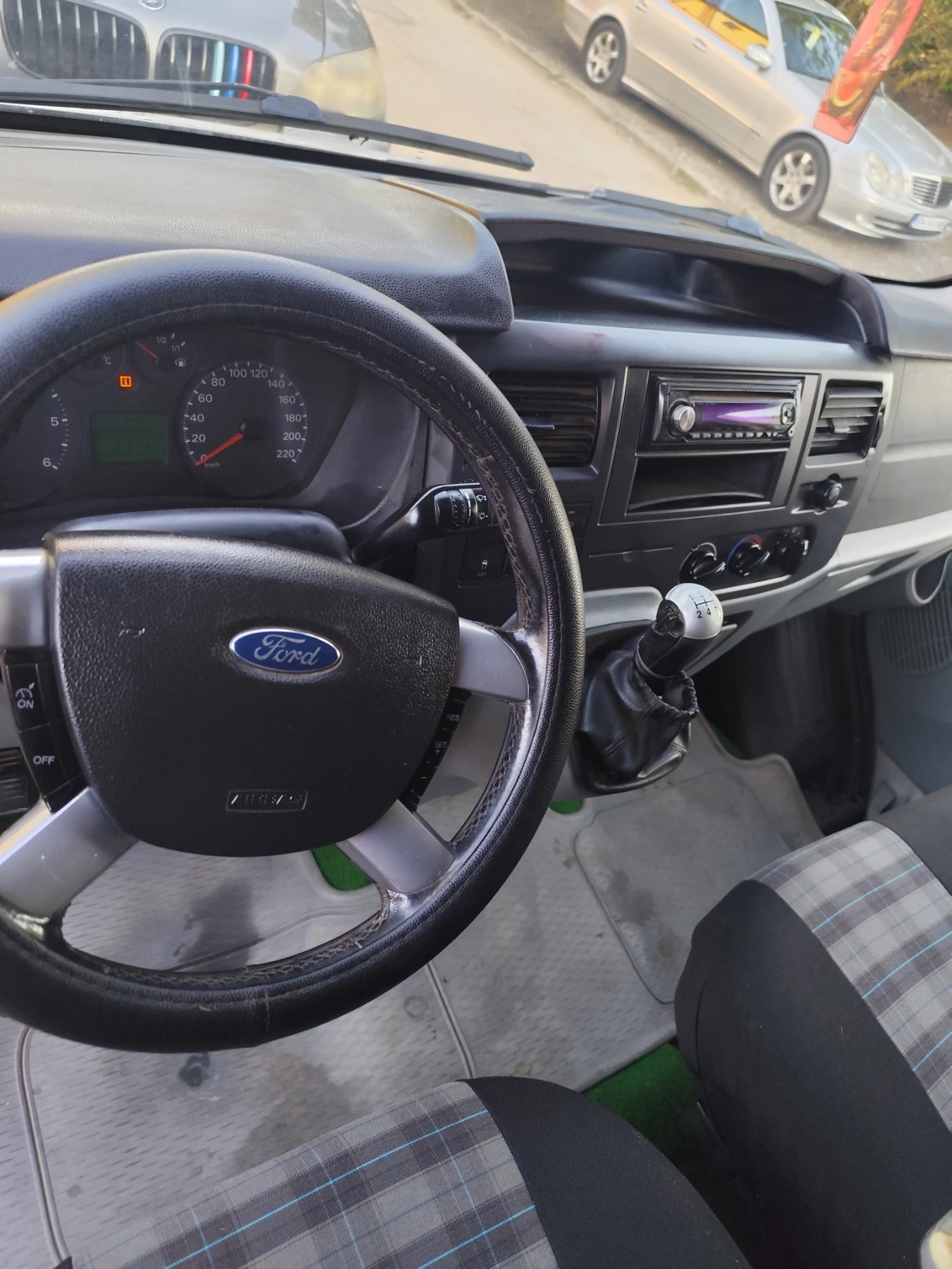 Ford Transit 2100, снимка 9 - Бусове и автобуси - 55956968