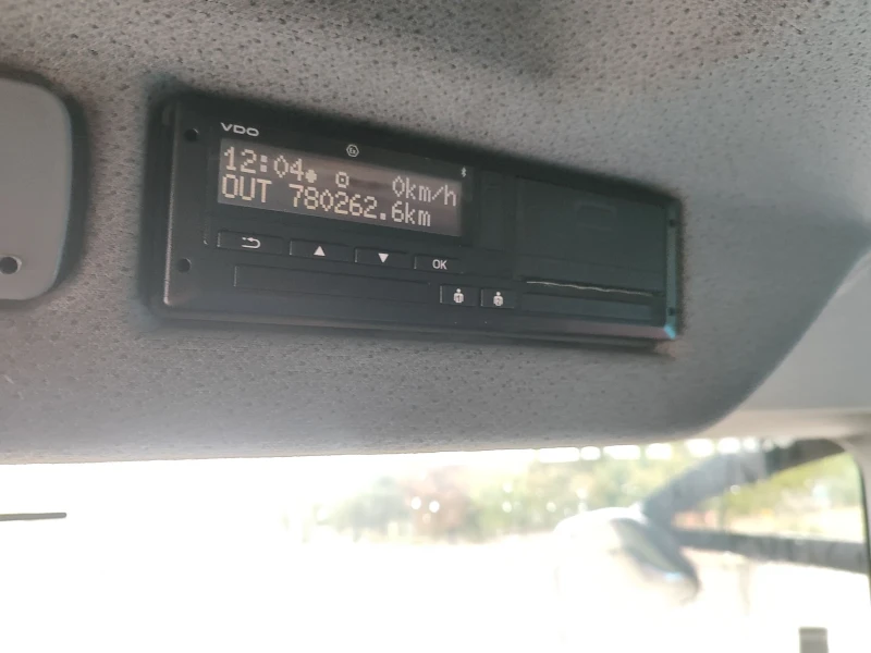 Mercedes-Benz Actros Работещ камион готов за път с новия тахограф , снимка 2 - Камиони - 52598630