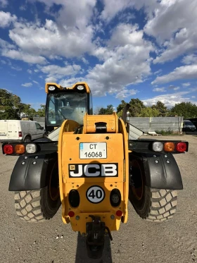 Телескопичен товарач JCB 541-70, снимка 3