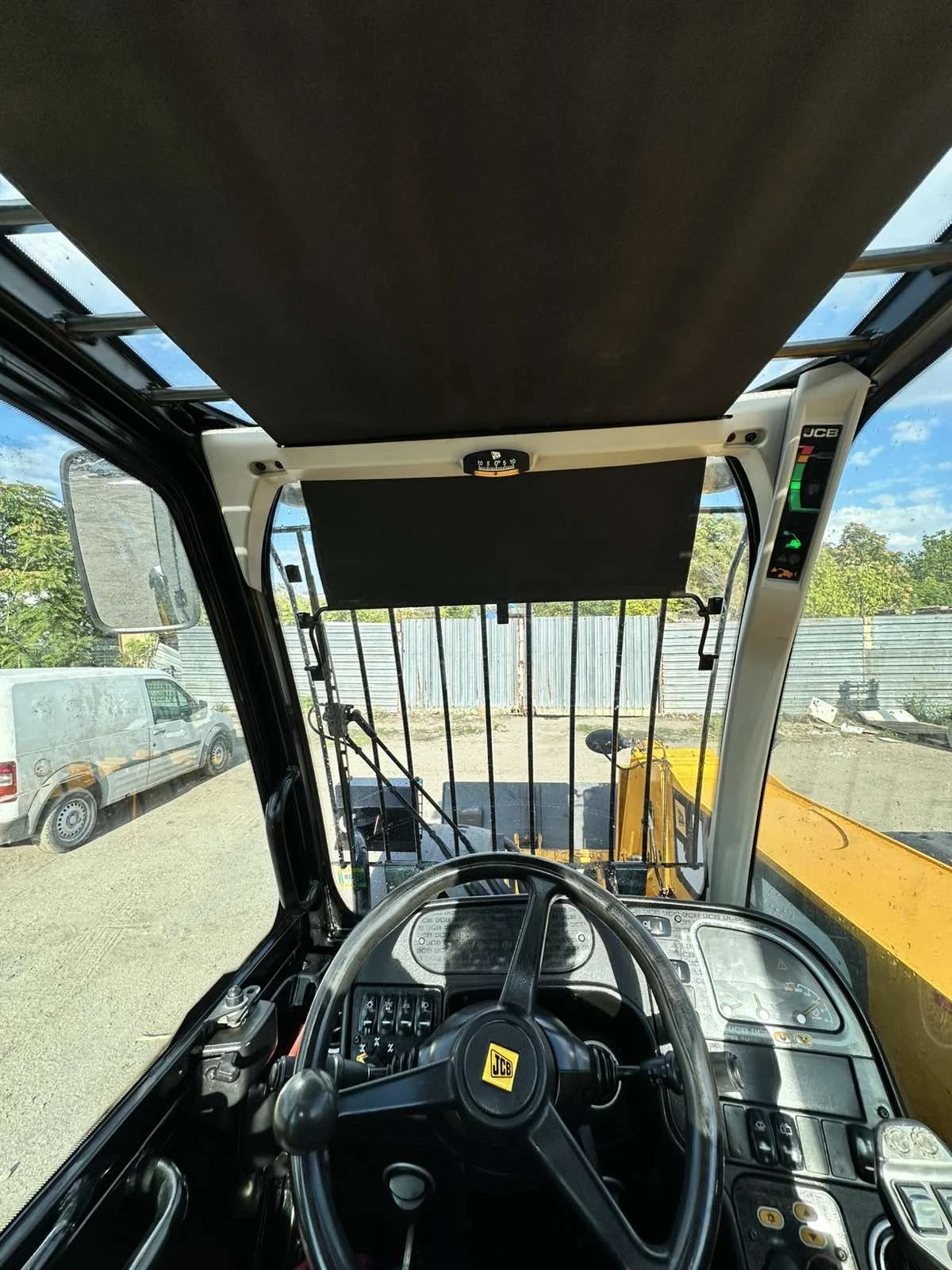 Телескопичен товарач JCB 541-70, снимка 10 - Селскостопанска техника - 56074285